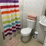Dormitorio Con Bano Privado En Departamento