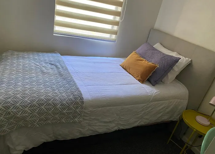 Dormitorio Con Bano Privado En Departamento