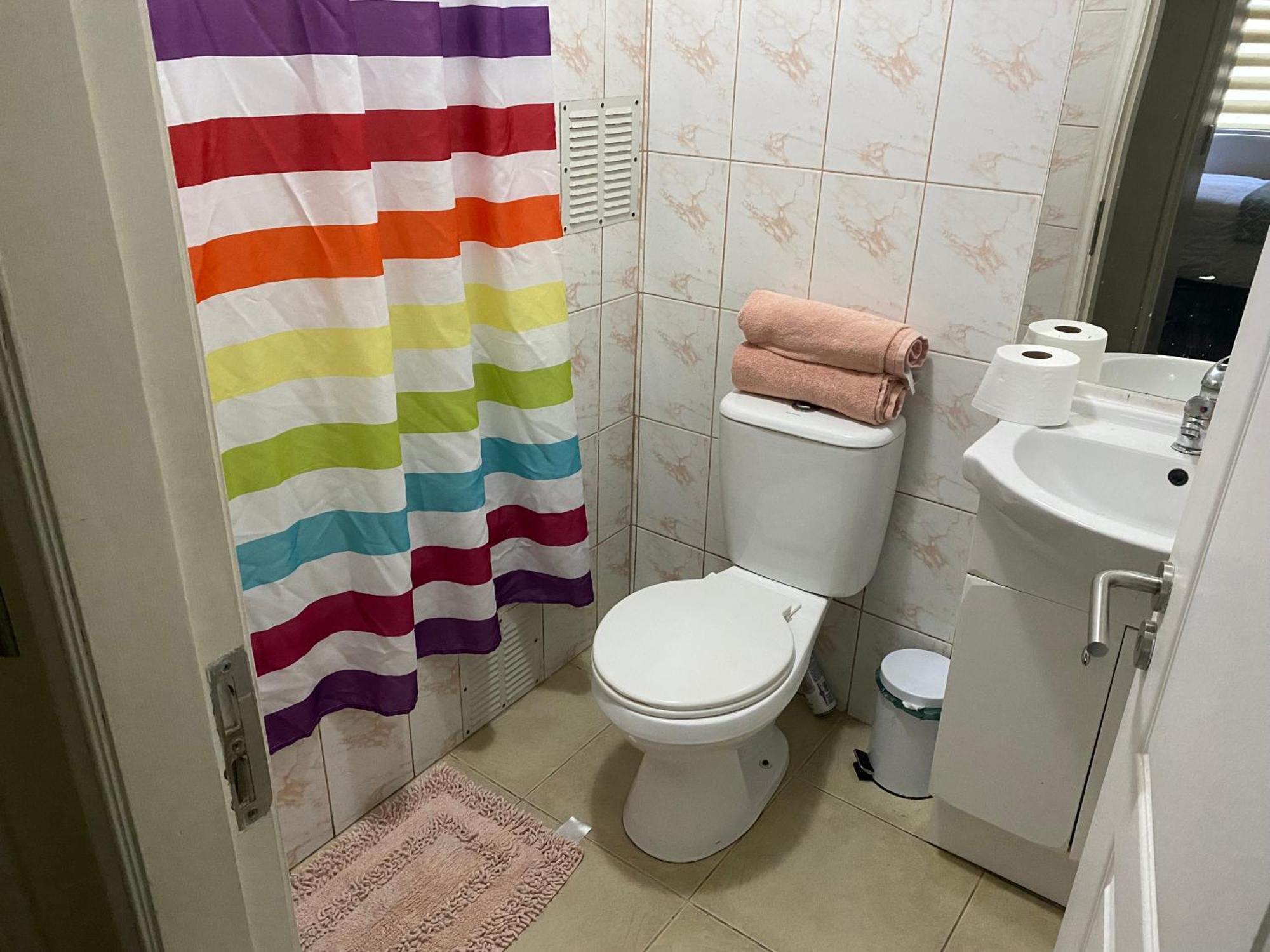 Con Bano Privado En Departamento Hospedagem domiciliar Valdivia